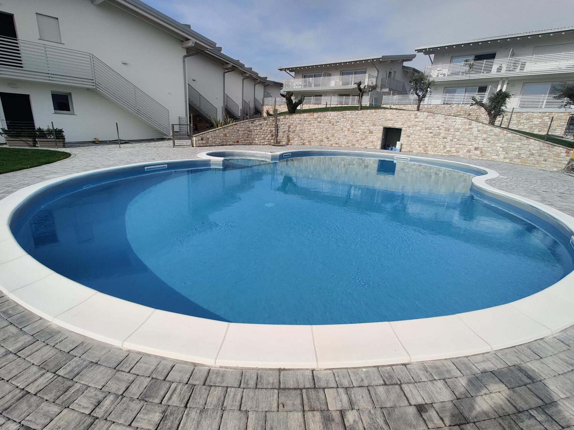 Bilocale In Residence Vista Lago Con Piscina Polpenazze del Garda Exterior foto