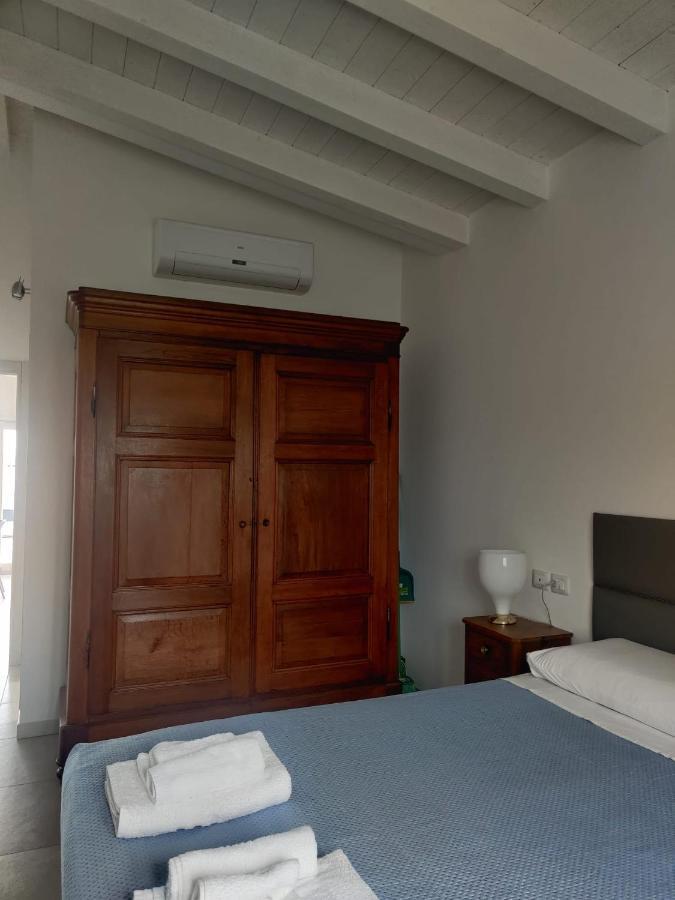 Bilocale In Residence Vista Lago Con Piscina Polpenazze del Garda Exterior foto